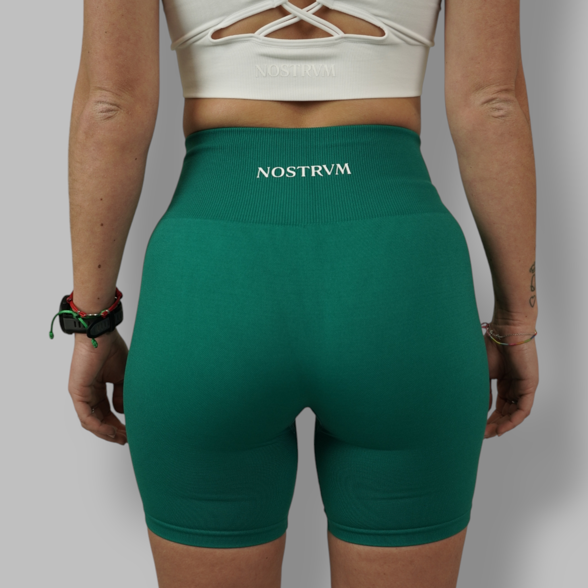 Fortis Short Esmeralda